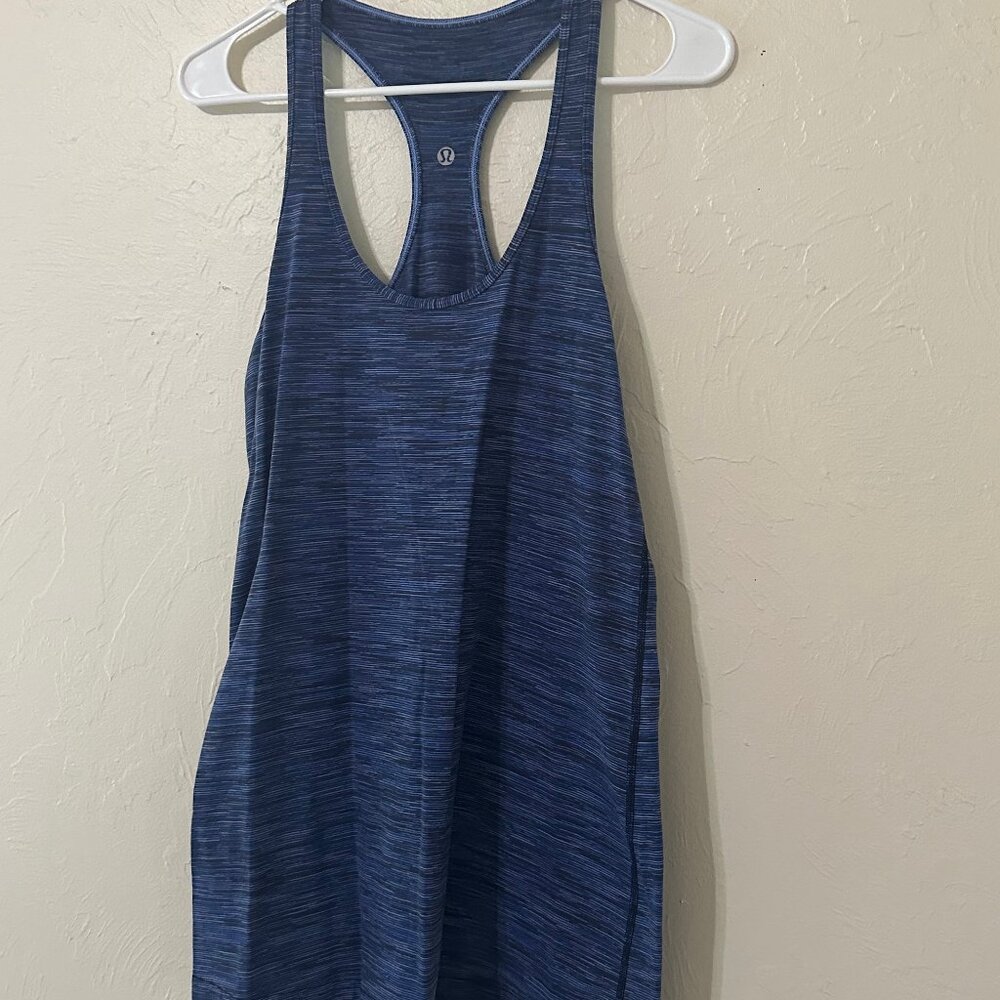 Lululemon tank top